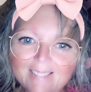 Meet your Posher, Audrey